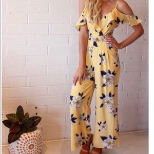 J by J.O.A. yellow floral jumpsuit